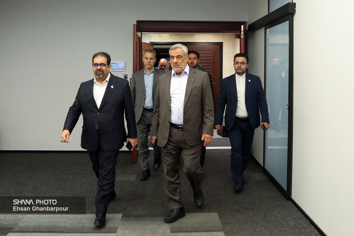 حمید بورد به دیسپچینگ شرکت ملی گاز رفت؛ آمادگی شبکه گاز برای زمستان زیر ذره‌بین