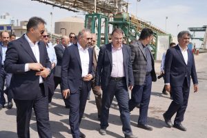 بازدید مدیرعامل شرکت ملی صنایع پتروشیمی از بندر پتروشیمی ماهشهر