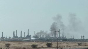 رویترز: شعله‌های آتش در پالایشگاه آرامکو ریاض در حال گسترش است