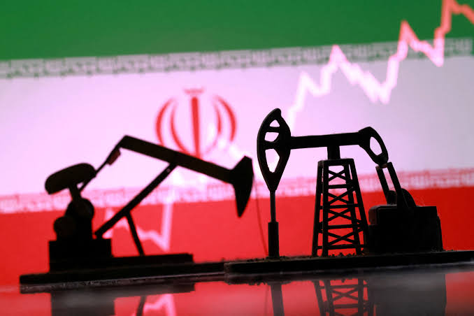 پارادوکس جنگ ایران برای بازار نفت؛ گرانی بنزین تقاضای آینده را می‌سوزاند؟