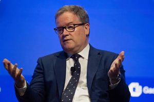 هشدار ویتول درباره نفت ۲۰۰ دلاری؛ جهان به خروج روزانه ۱۰ تا ۱۴ میلیون بشکه از خاورمیانه نیاز دارد