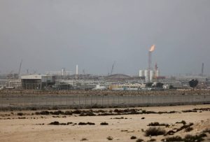 قطر برای احیای تولید LNG آماده می‌شود؛ نخستین واحد توسعه میدان شمالی از نوامبر وارد مدار می‌شود