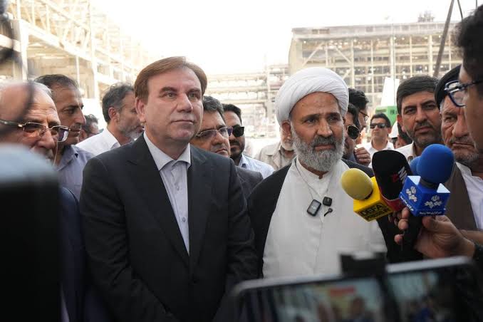 پژمان‌فر: تأسیسات گازی از برنامه بازسازی جلوتر هستند
