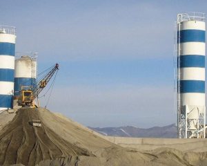 فروش ۸۰ همتی سیمانی های بورس؛ رشد ۶۰ درصدی درآمد زیر سایه بحران انرژی