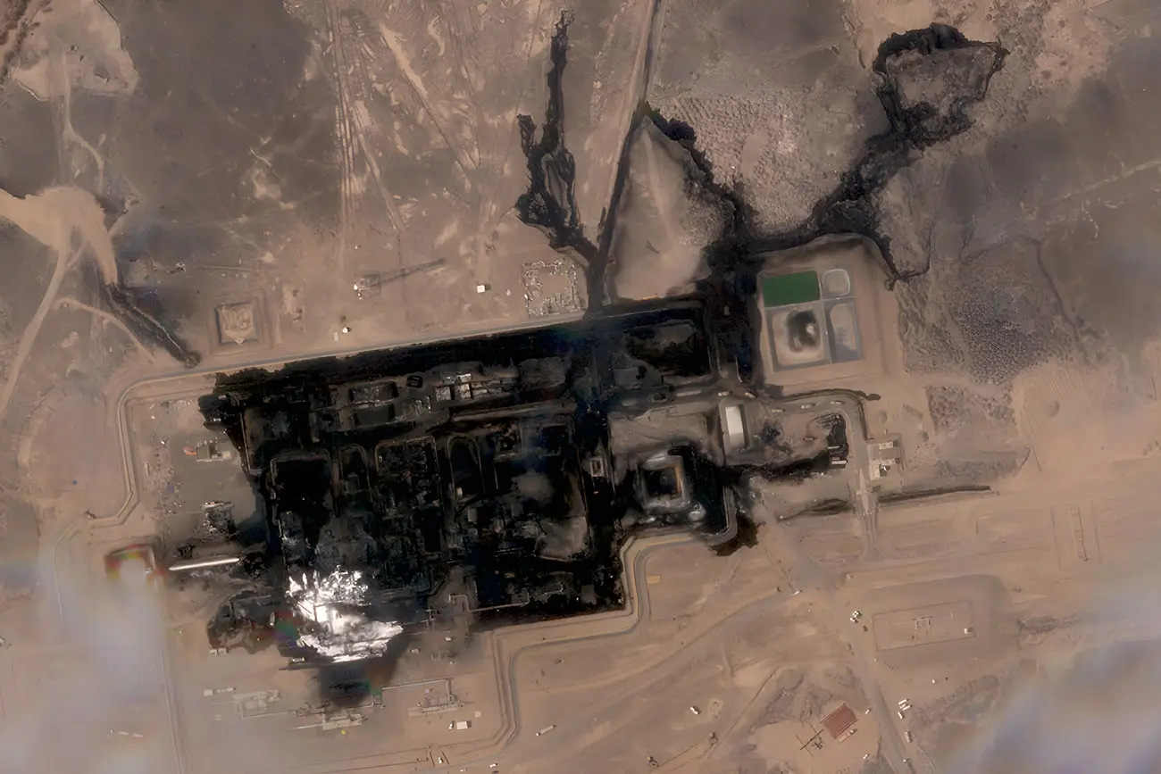 satellite view infrastructure attack 6ad0b9f4984d89e2b048c2dd