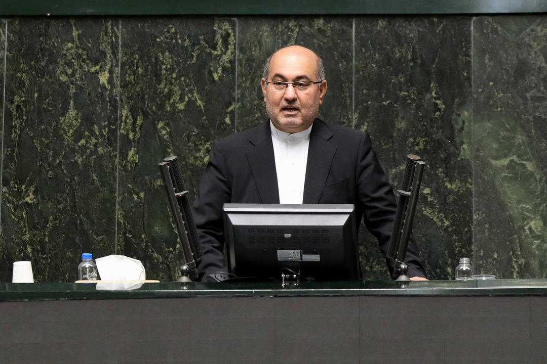 عضو کمیسیون انرژی مجلس: مقصران تضییع منابع نفتی باید پاسخگو باشند؛ چه تراستی‌ها و چه دیگران